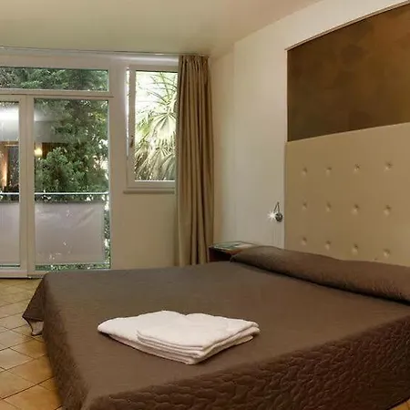 Residential Park Apartment Bardolino